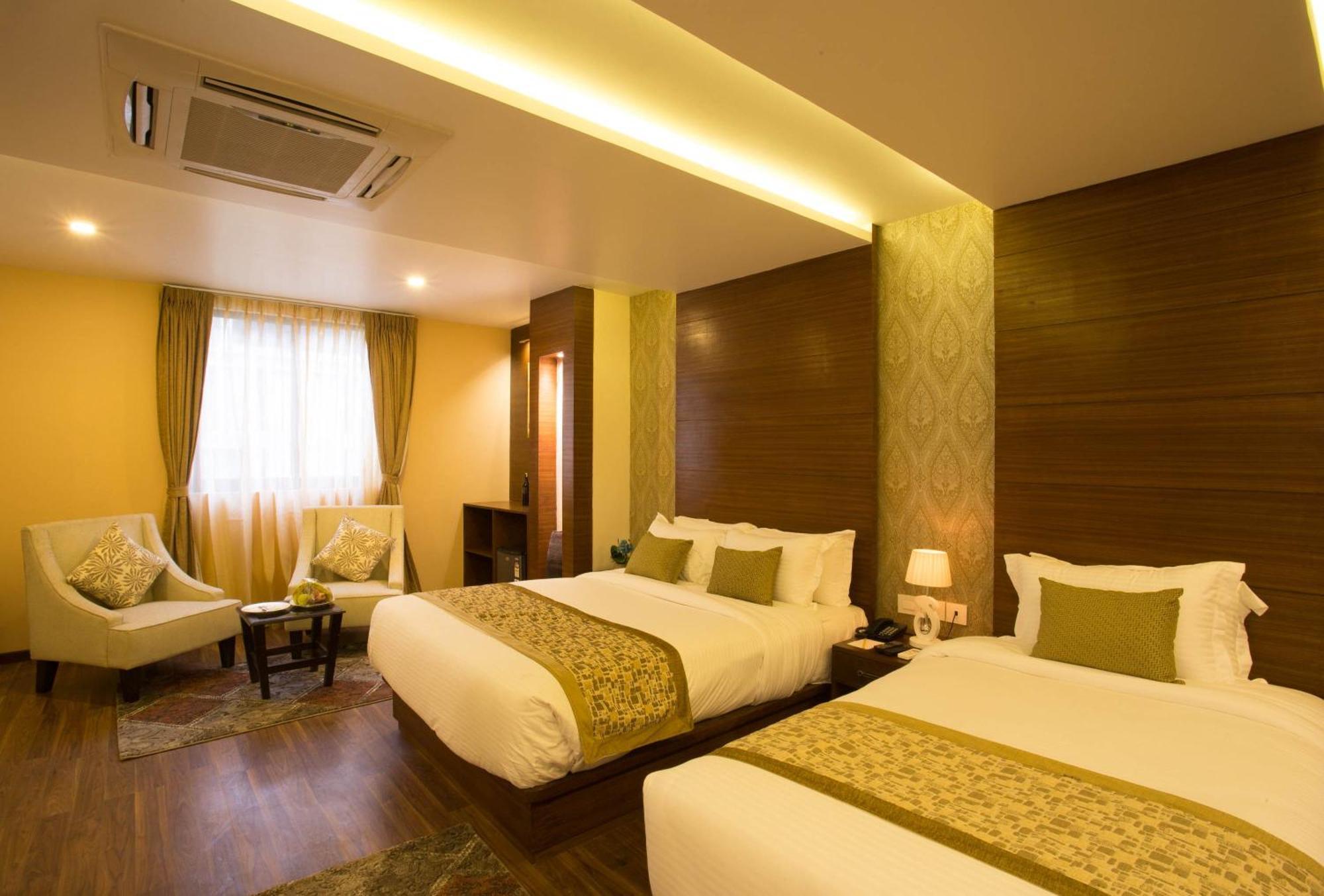 ยาตรี สวีท แอนด์ สปา Hotel กาฐมาณฑุ ห้อง รูปภาพ