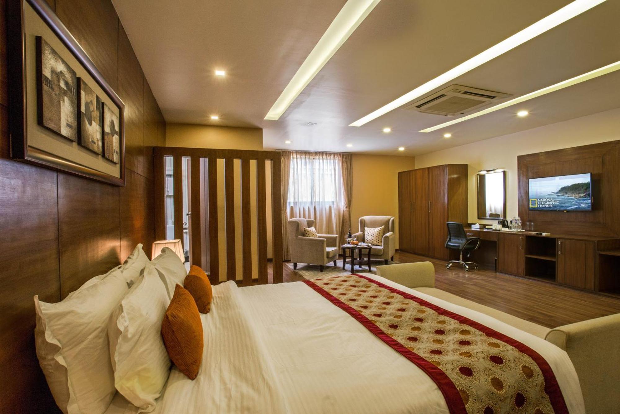 ยาตรี สวีท แอนด์ สปา Hotel กาฐมาณฑุ ห้อง รูปภาพ